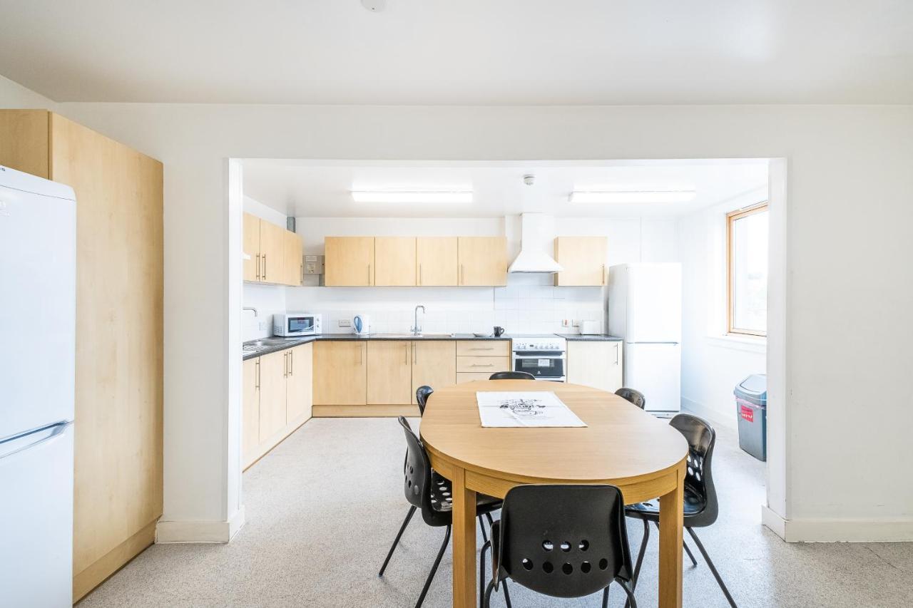En Suite Rooms, Gillingham - Sk Экстерьер фото