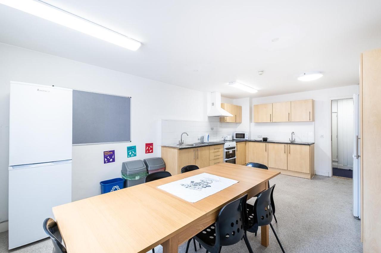 En Suite Rooms, Gillingham - Sk Экстерьер фото